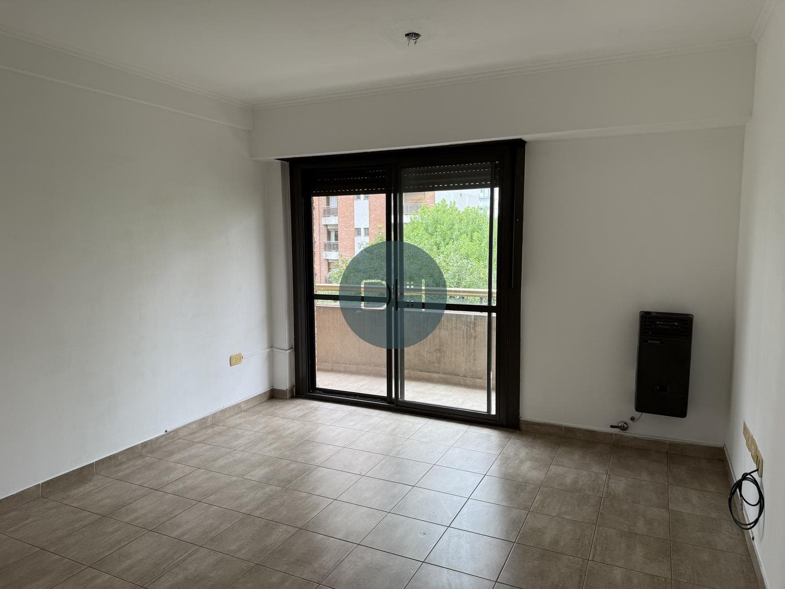 Apartment for Rent at 60 between 9th and 10th Streets, La Plata