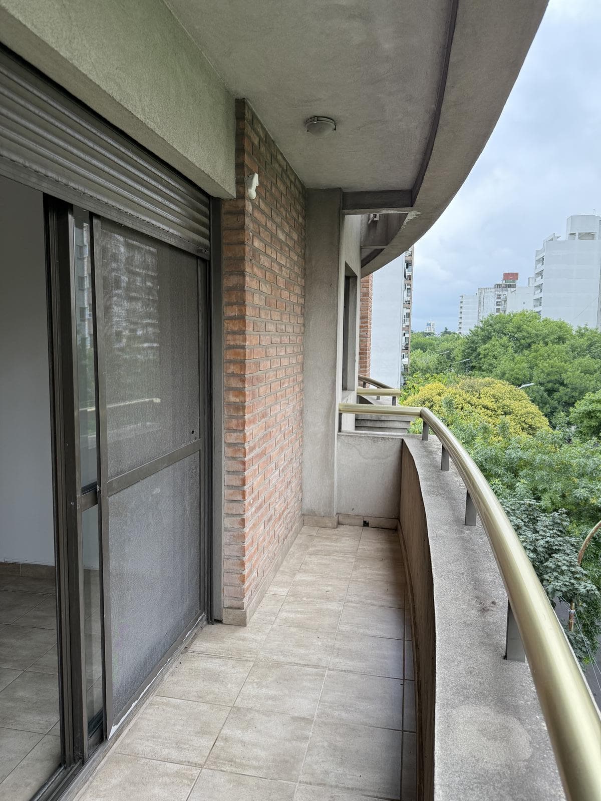 Apartment for Rent at 60 between 9th and 10th Streets, La Plata