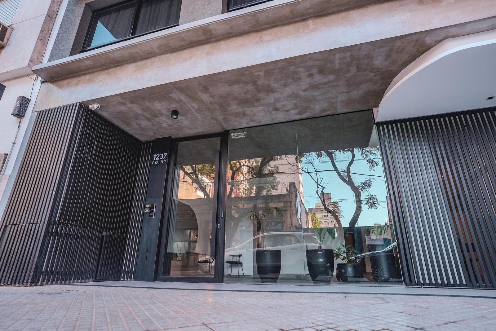 1-Bedroom Apartment for Rent - Downtown - Premium Quality - Coworking