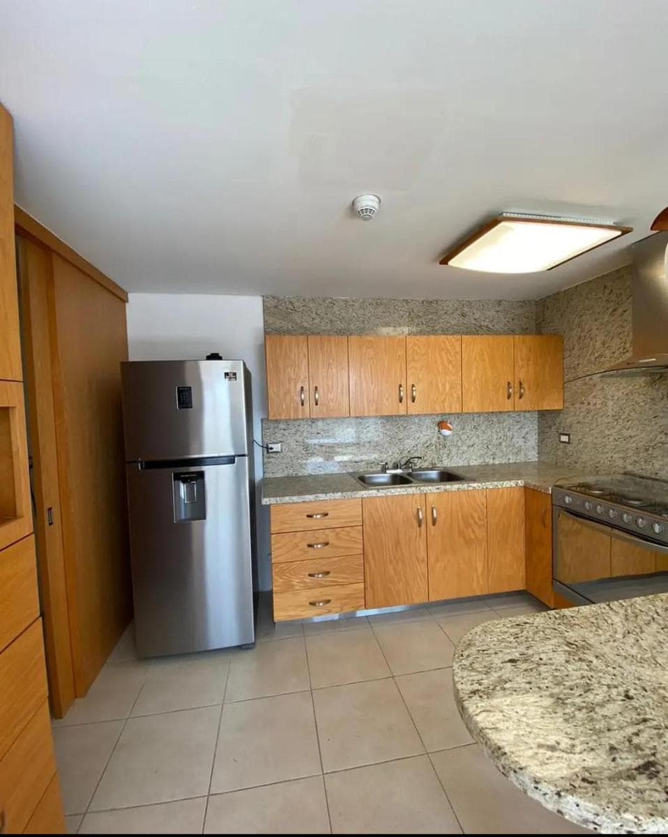 Apartment for Rent "Torre Iconos" (Near the TEC Area)