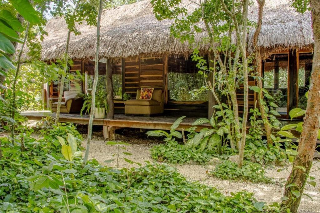 LAND FOR SALE IN CANCÚN ON THE CENOTE ROUTE
