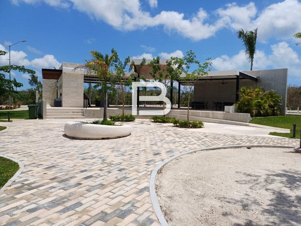 Two Lots for Sale in the Lausana Residential Complex