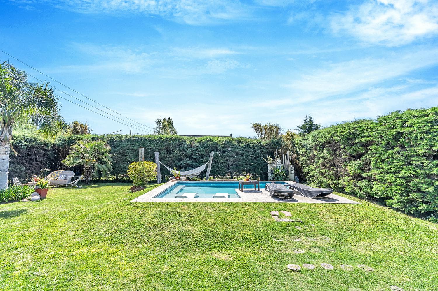 House for sale in Las Liebres, single-story. GREAT OPPORTUNITY