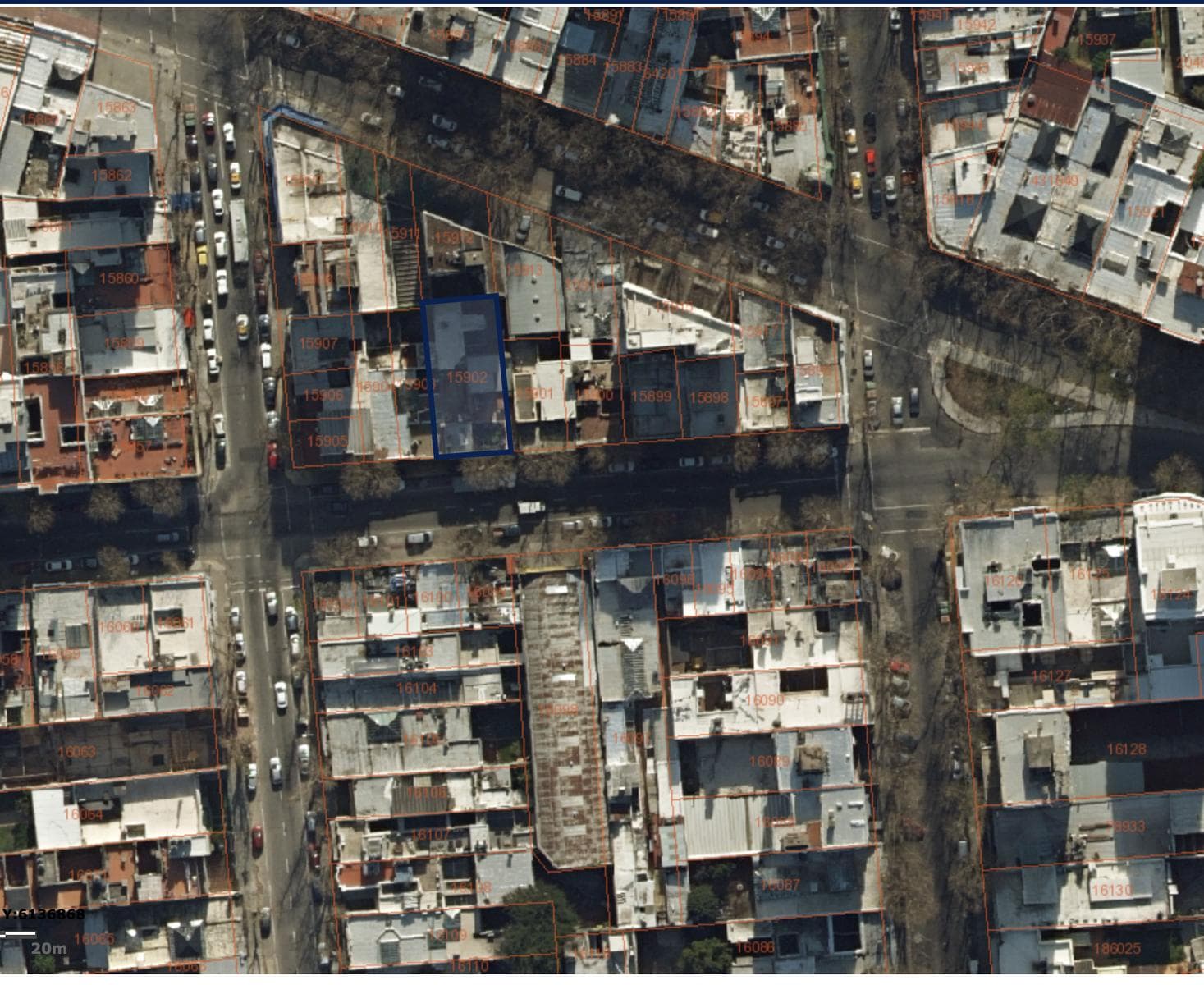 House - Apartment - Land. 4 apartments, 1 house, and 1 commercial space - Parque Rodó