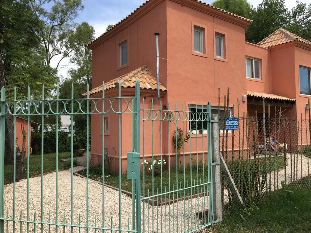 Summer Rentals - Bella Vista