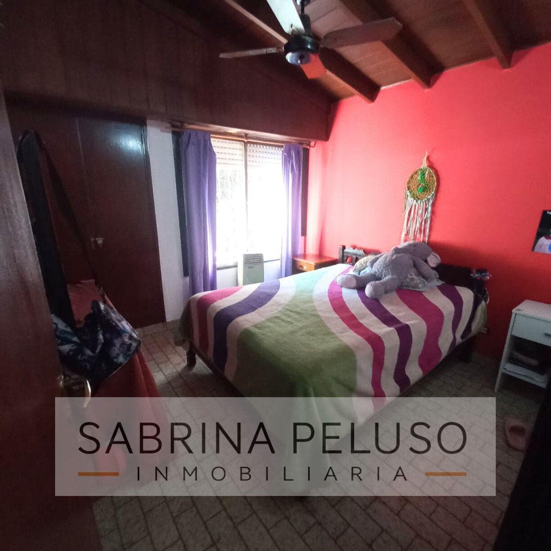 Country House for Sale in La Reja