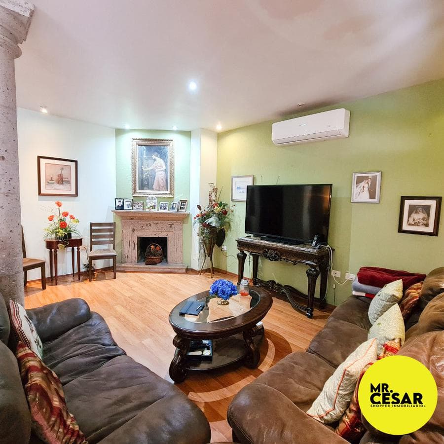 House for Sale in Santa Lucia Residencial