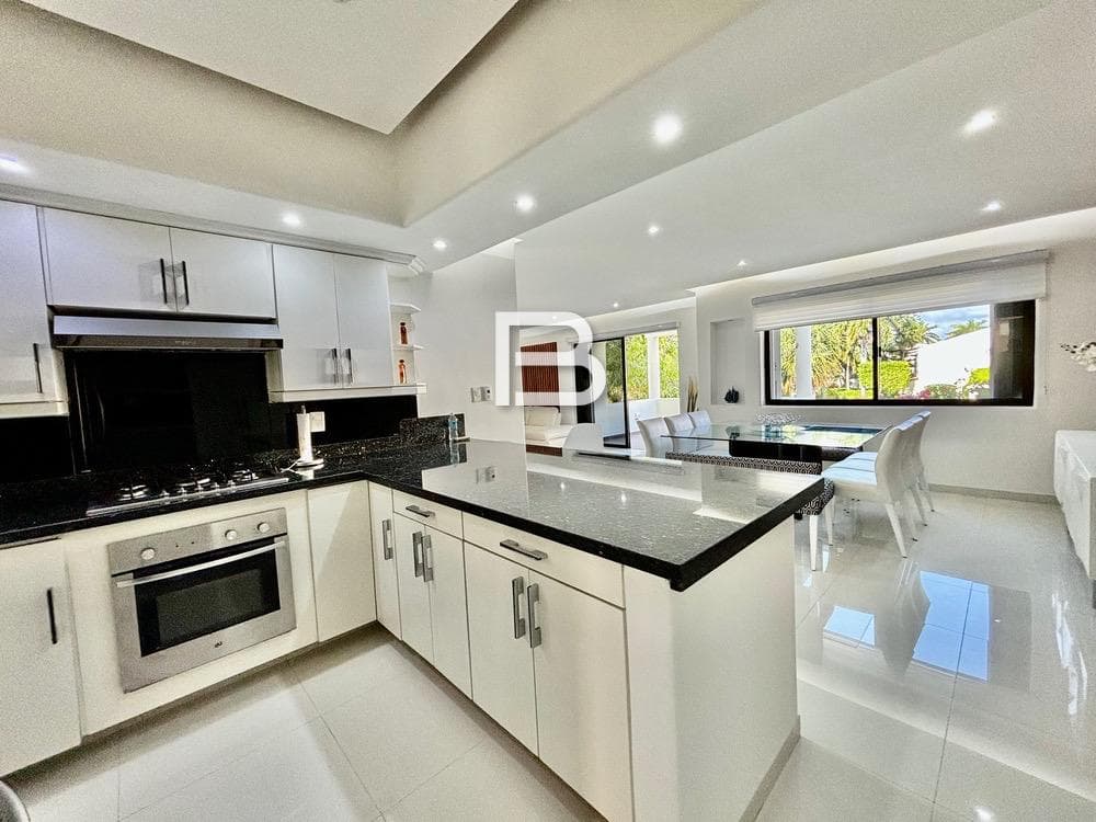 Isla Dorada Penthouse for Sale