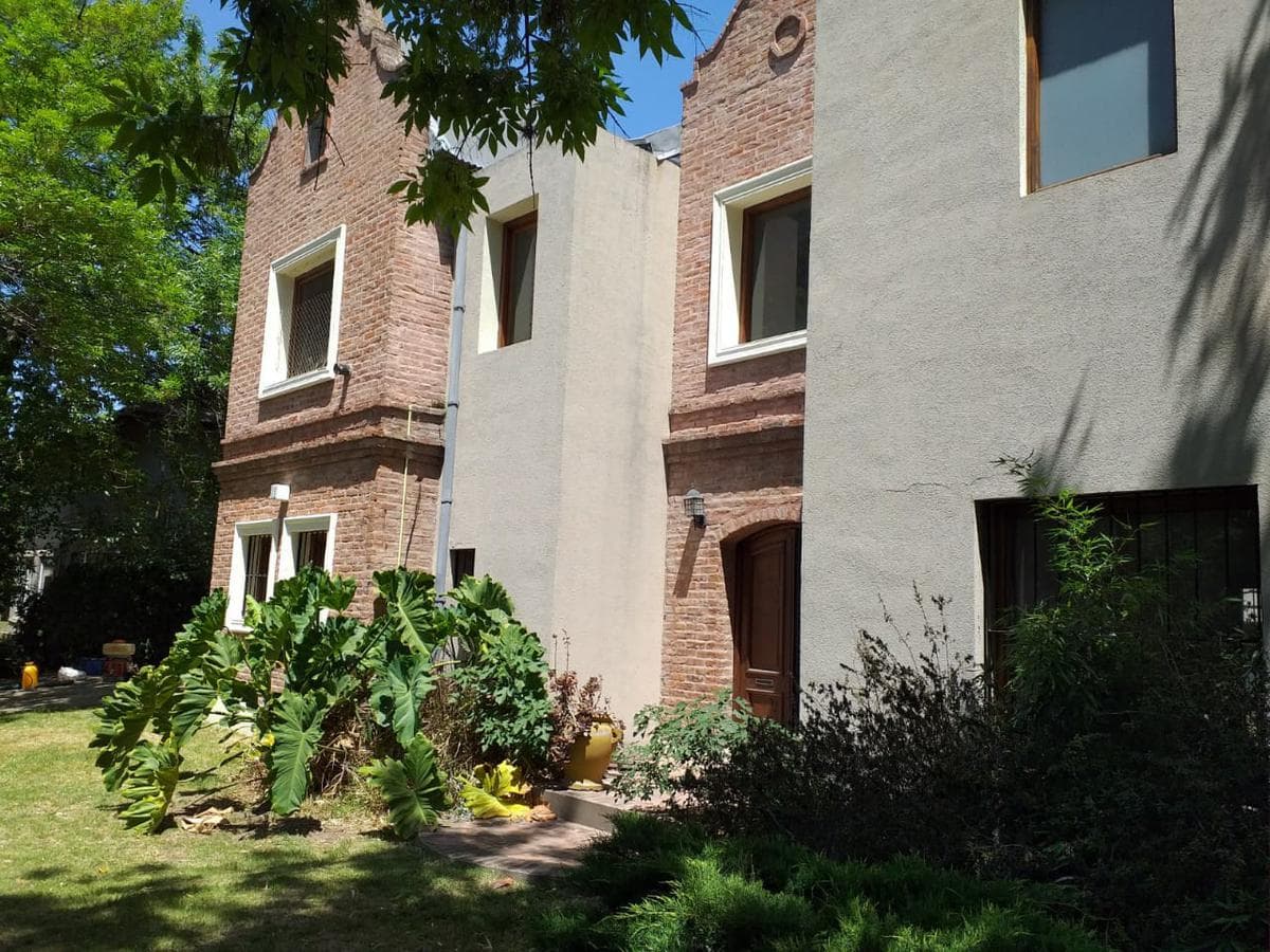 Summer Rentals - Bella Vista