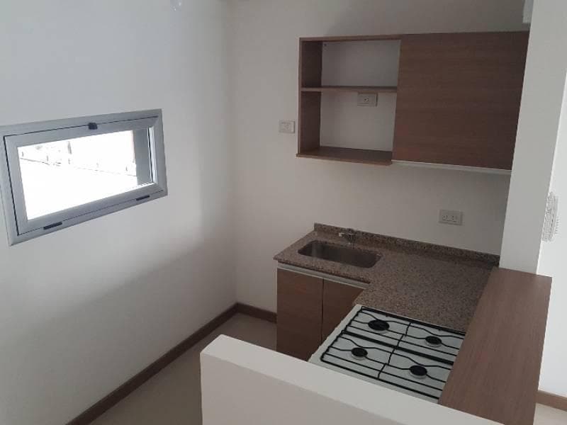STUDIO APARTMENT/OFFICE FOR SALE WITH BALCONY OVERLOOKING JB JUSTO Y VERA—SUITABLE FOR PROFESSIONAL USE