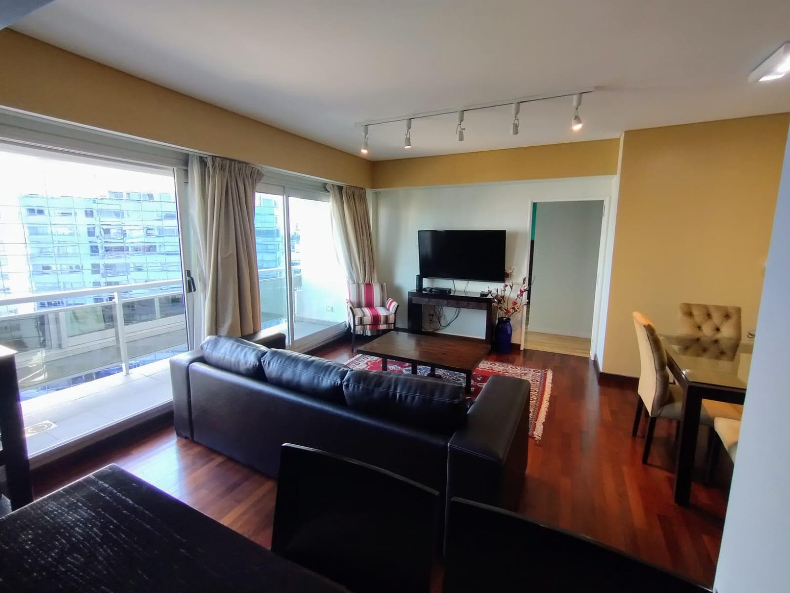 2-room apartment for sale with a garage in Puerto Madero!!