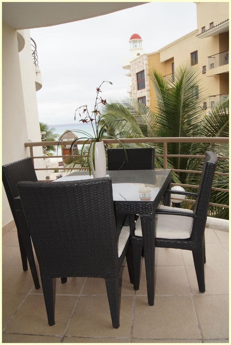 CORTO MALTES - Incredible 3-bedroom oceanfront apartment in downtown Playa del Carmen