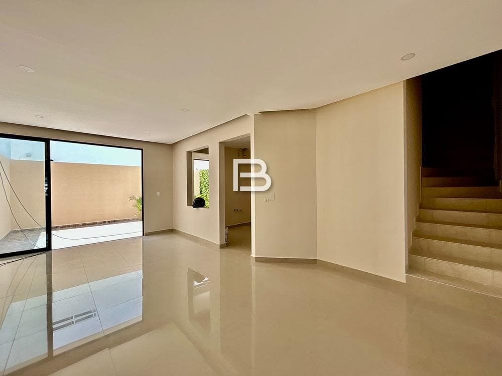 Brand-New House for Sale in a Tree-Lined Residential Neighborhood