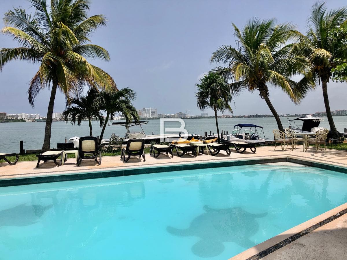 Fully Furnished Apartment for Rent in Cancun's Hotel Zone