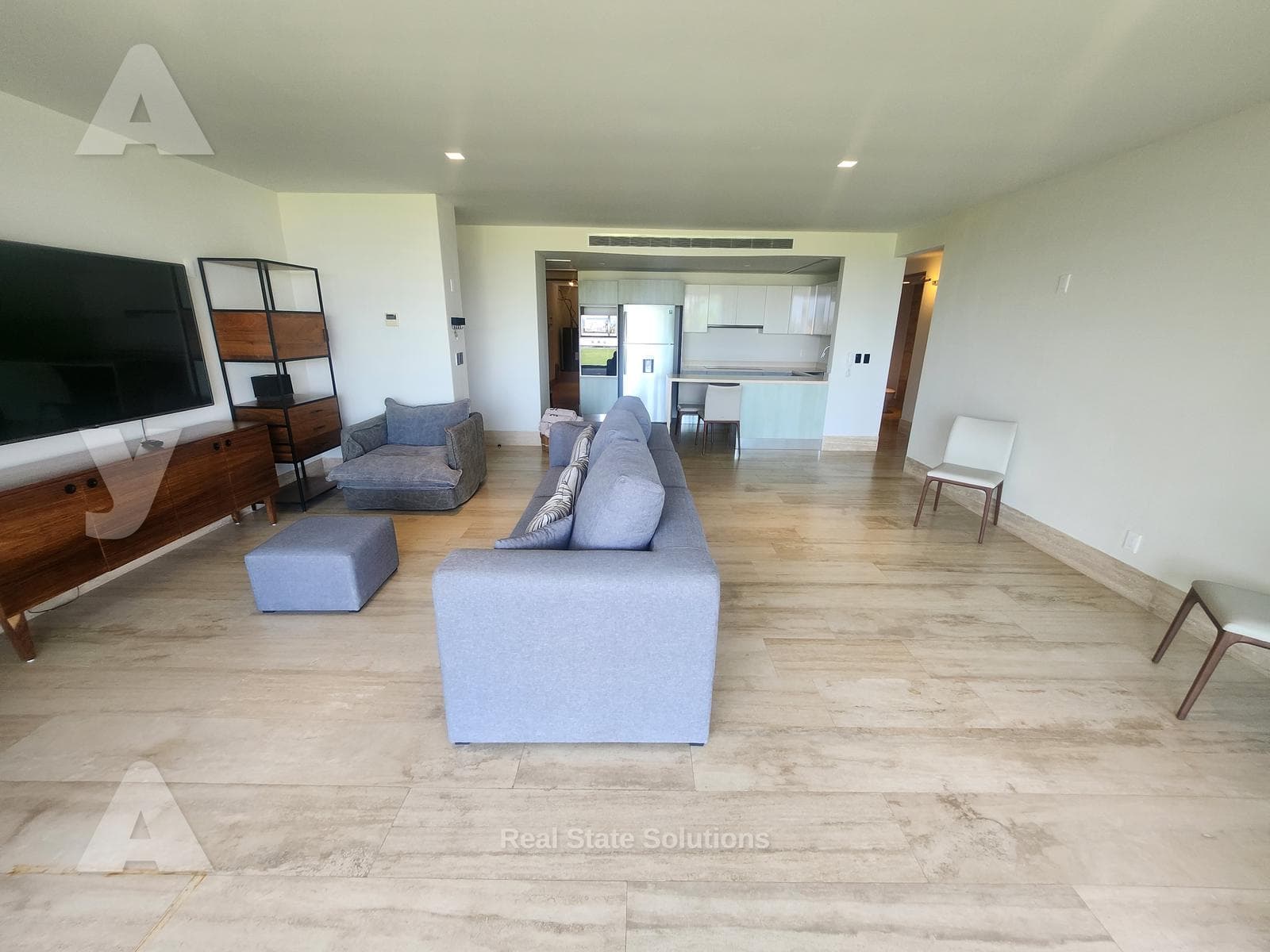Apartment for Sale, 3 Bedrooms, FURNISHED, TV Room, Golf Course, Puerto Cancún.