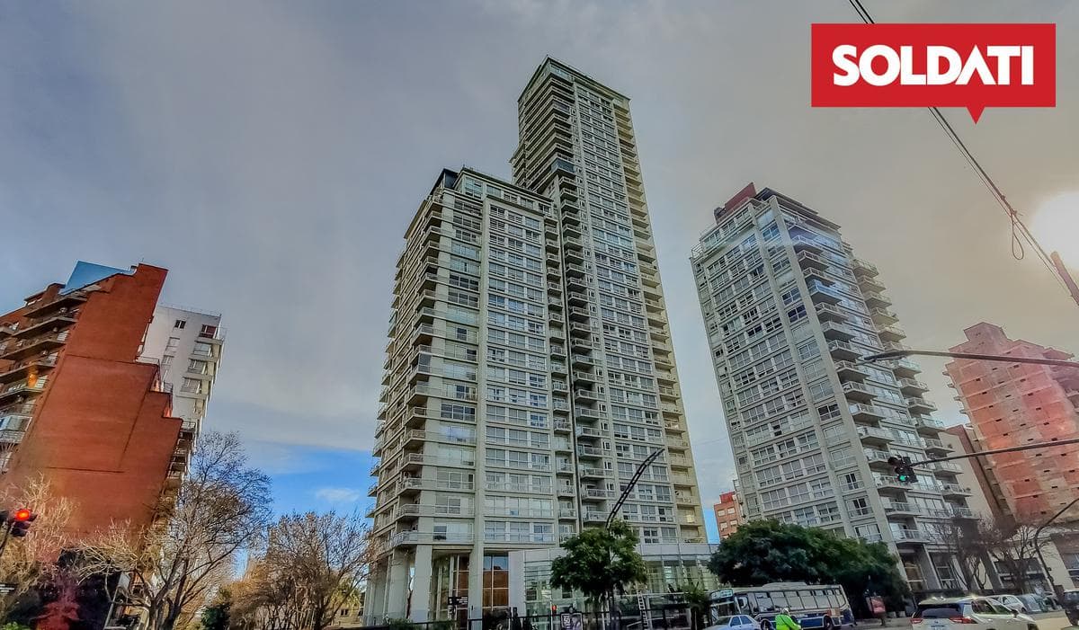 Centennial Tower, Upper Floor - 3-Bedroom Apartment for Sale - With Rental Income - 2 Parking Spaces - Nuñez