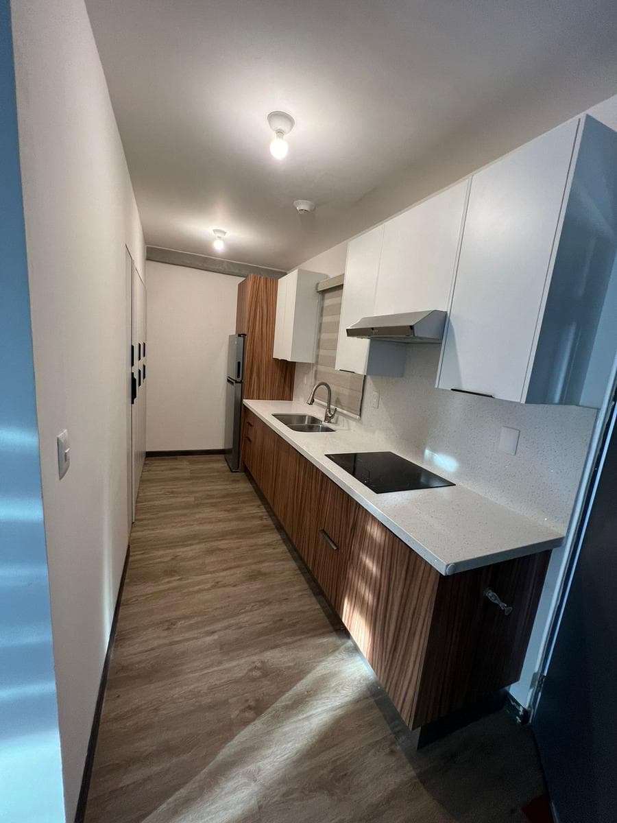 Two-story furnished apartment in Torre Hexus