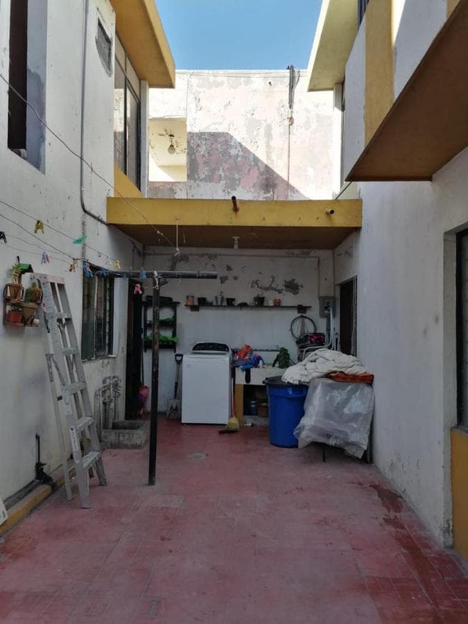 HOUSE FOR SALE IN MITRAS CENTRO