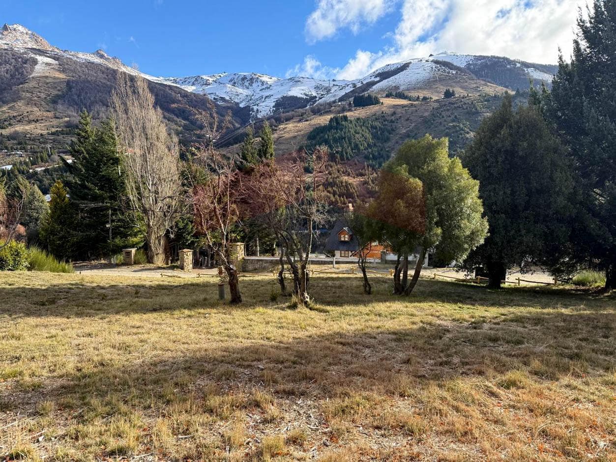 House for Sale at the Foot of Cerro Catedral - Bariloche