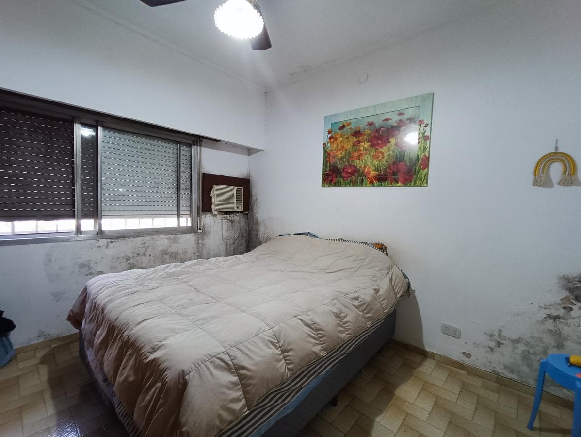 FOR SALE – House – Upper Floor plus Storage Shed – Belgrano, Rosario