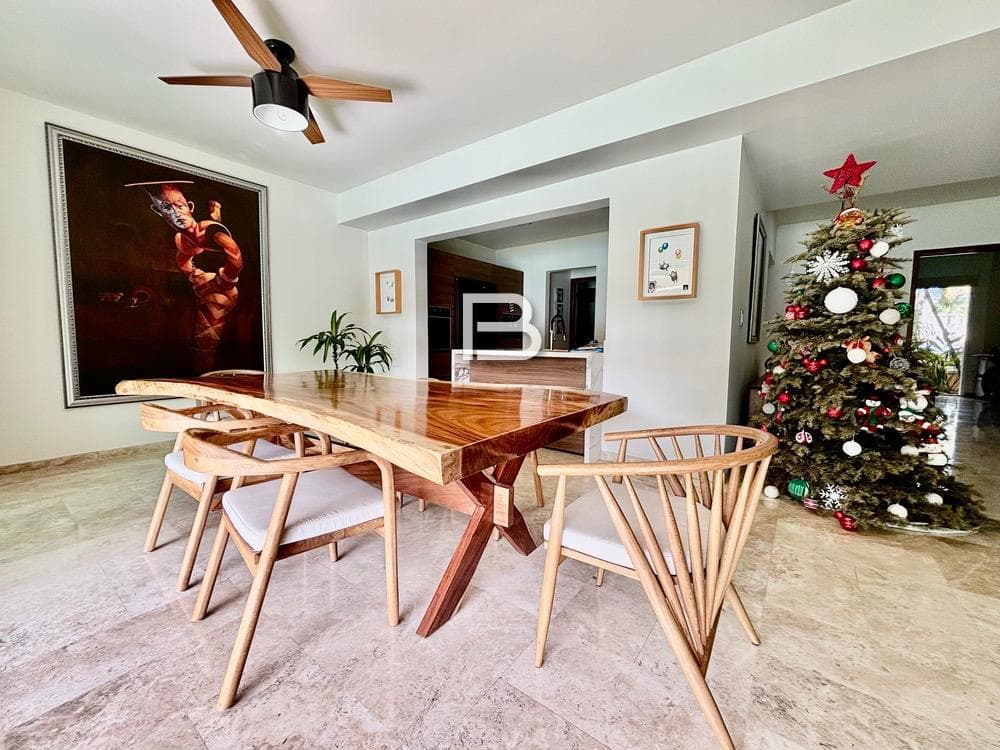 Apartment for Sale in Isla Dorada