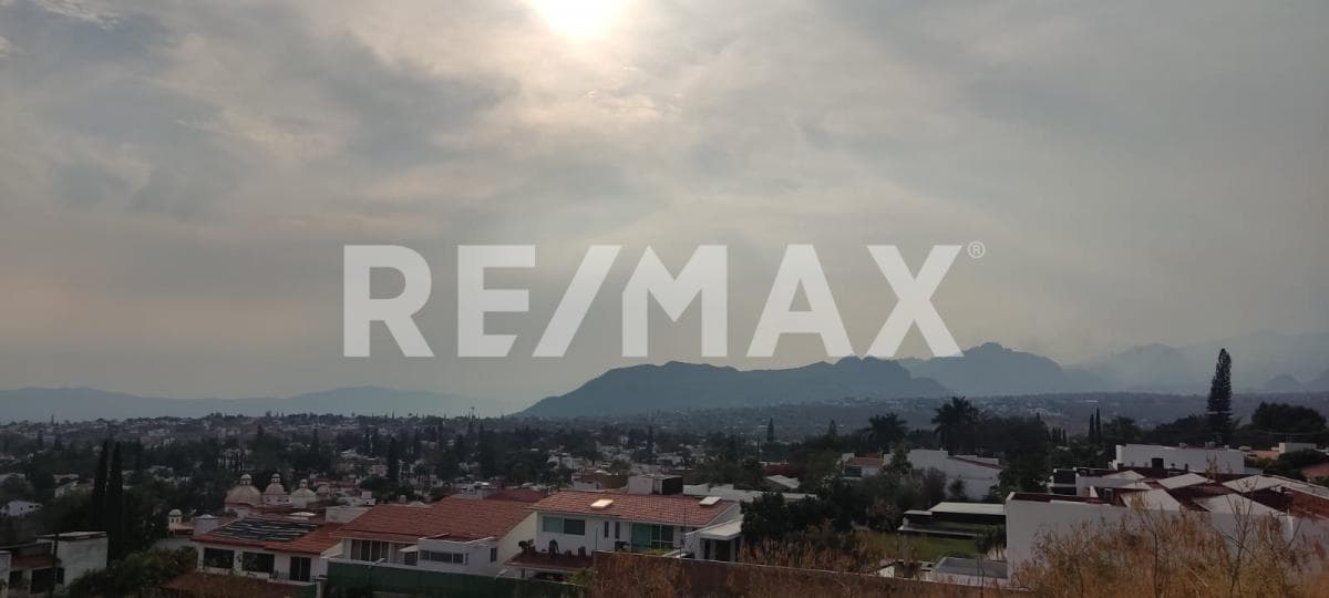 House for Sale in Morelos, Lomas de Cocoyoc Subdivision