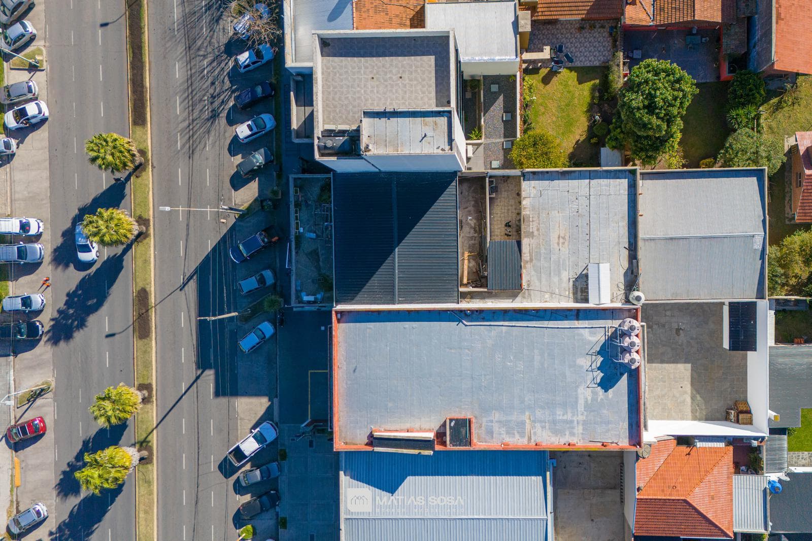 For Sale - Commercial Space - Lot Suitable for Development - On Av. Constitución