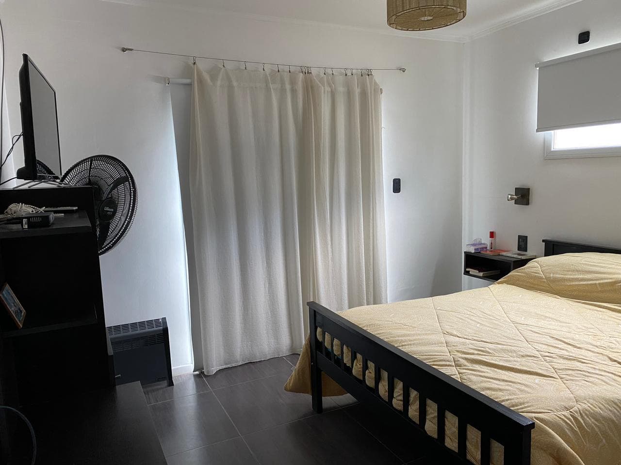 Modern 5-room house on a great lot