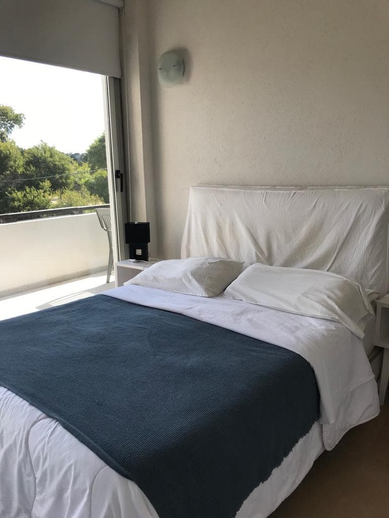 Impeccable two-room apartment with amenities