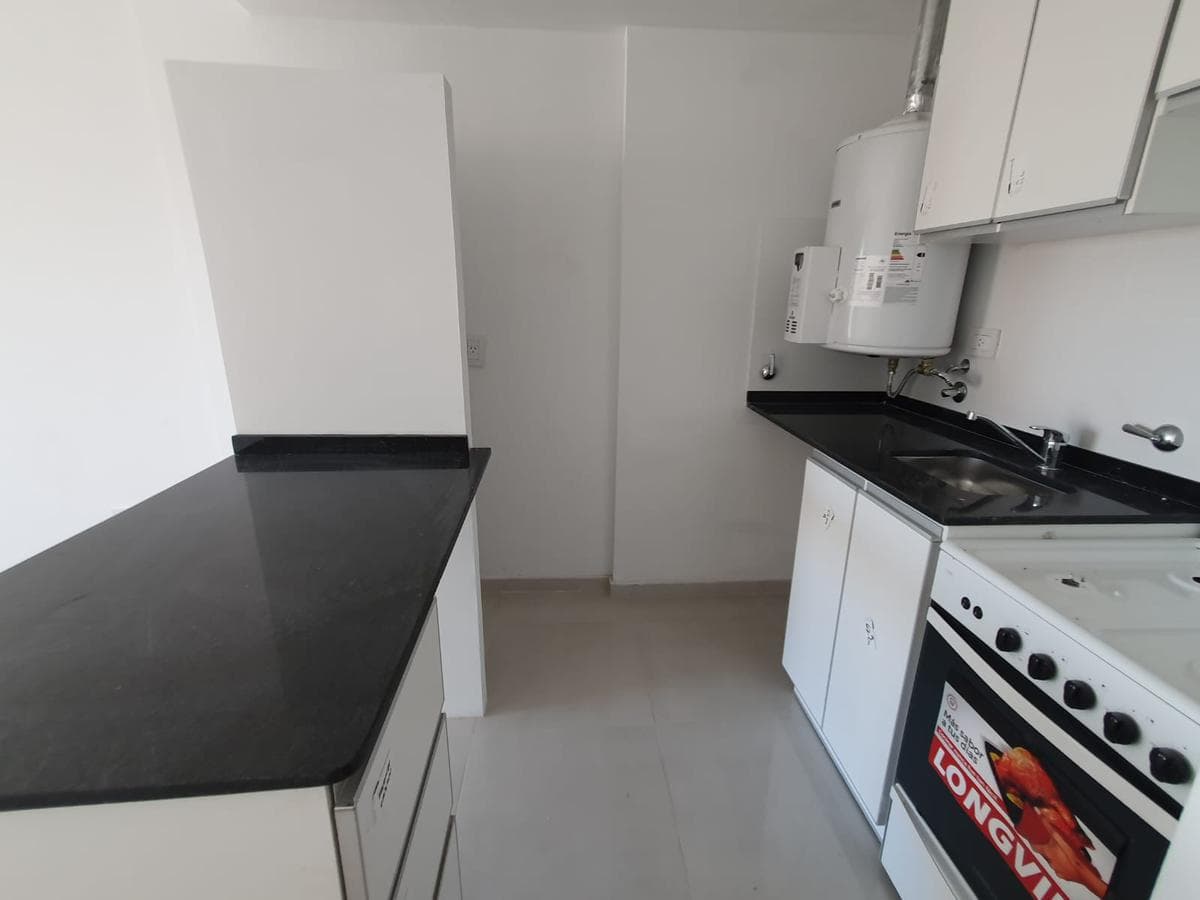Studio Apartment for Sale: Balcony Category, Amenities. Martin