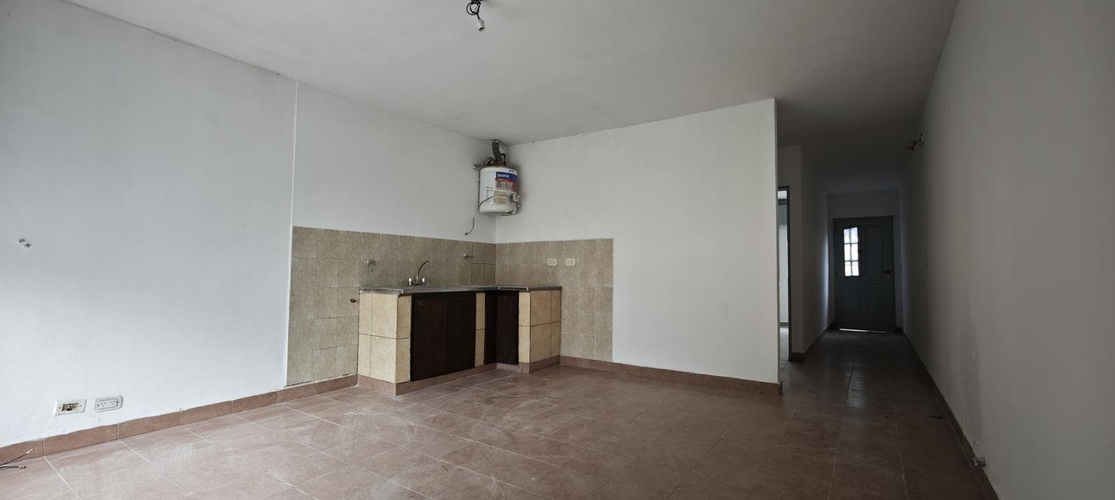 ONE-BEDROOM HOUSE FOR RENT