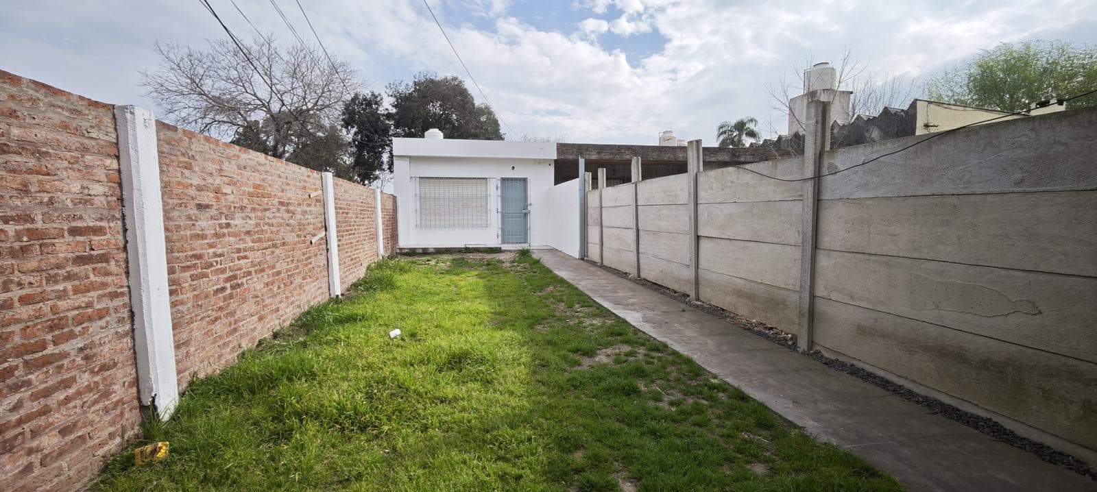 CASA DE UN SOLO DORMITORIO EN ALQUILER