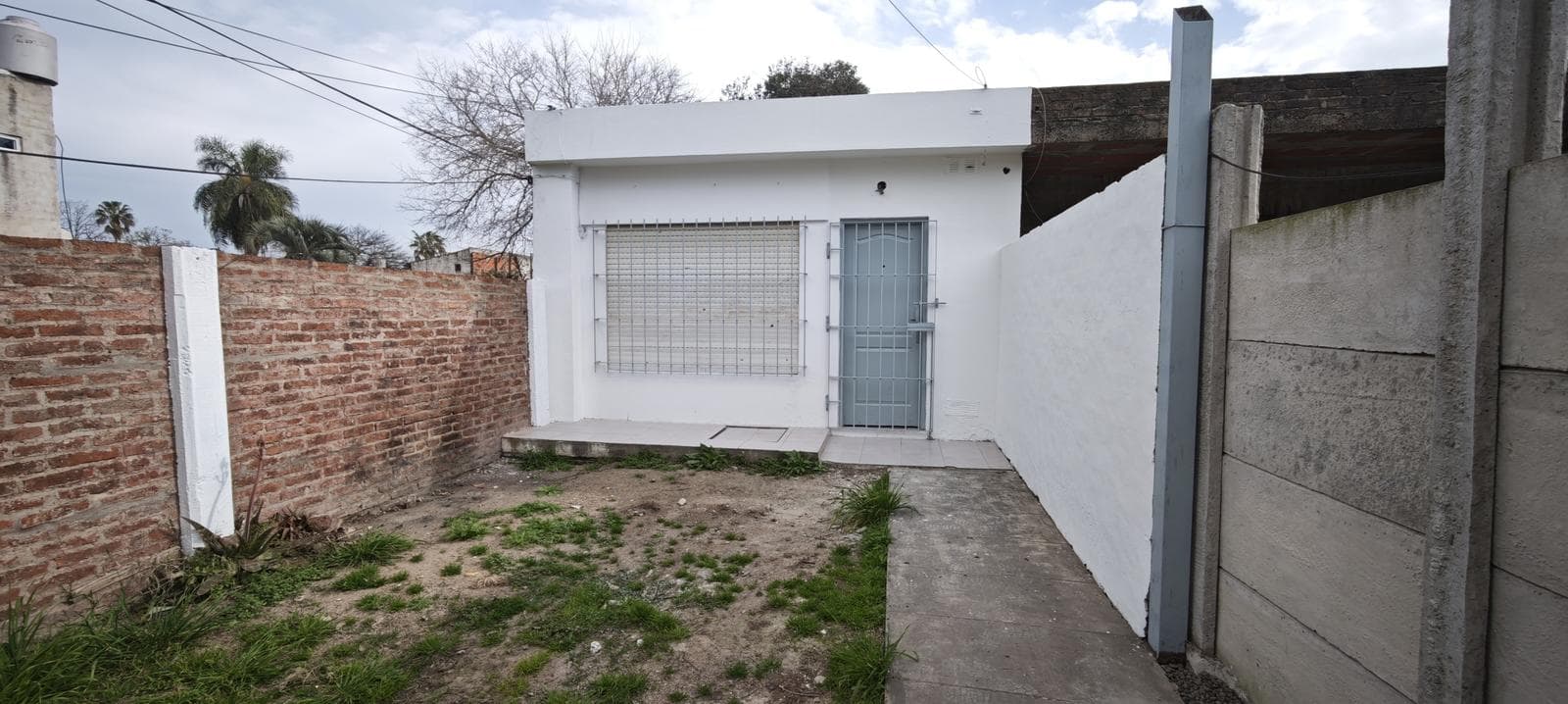 CASA DE UN SOLO DORMITORIO EN ALQUILER