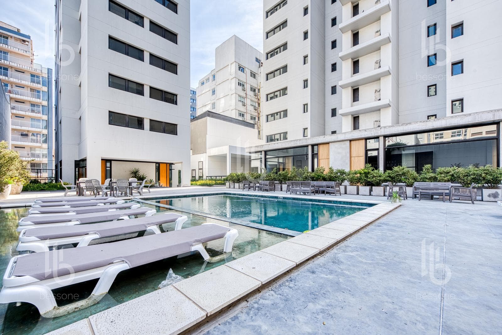 Apartment - La Perla Sur