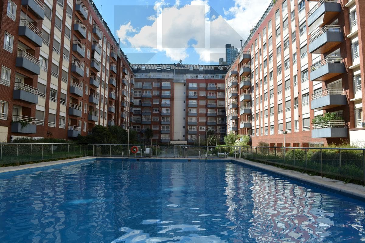 Furnished 2-room apartment for rent in Puerto Madero (no parking space included)