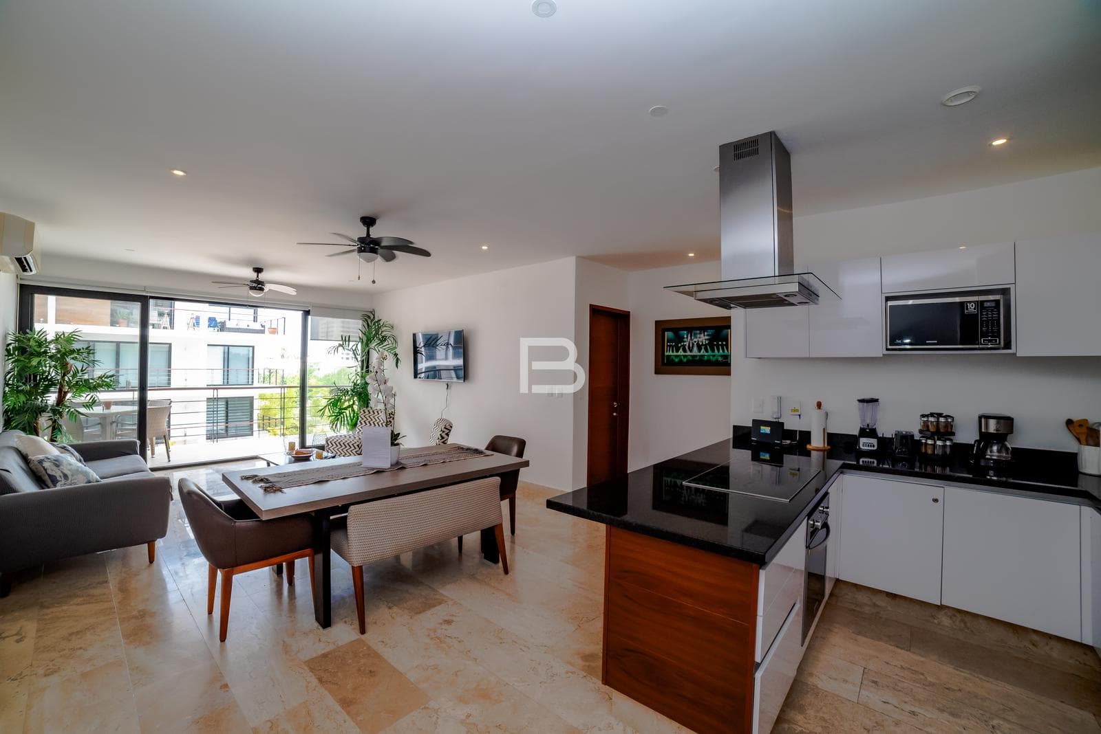 Apartment for Sale in the Palmar Condominium