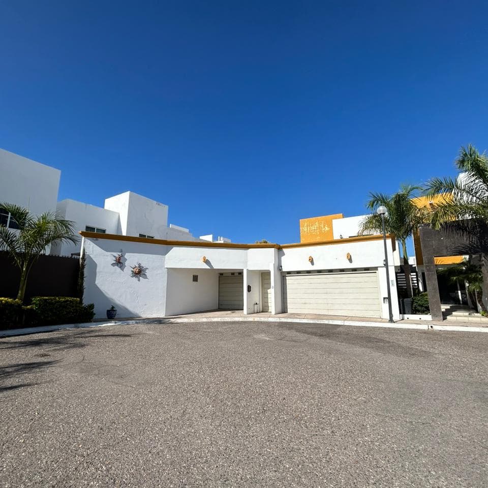 House for Sale in Banus Residencial, North of Hermosillo
