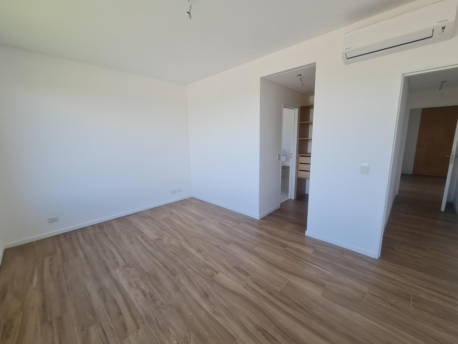 VILAGO Apartment for Sale in Nordelta - 3 Suites (1 with a river view) - Generates Rental Income - Garage and Storage Room