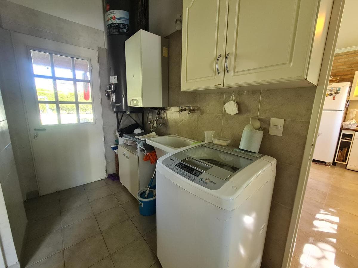 House for Sale in Talar Del Lago I