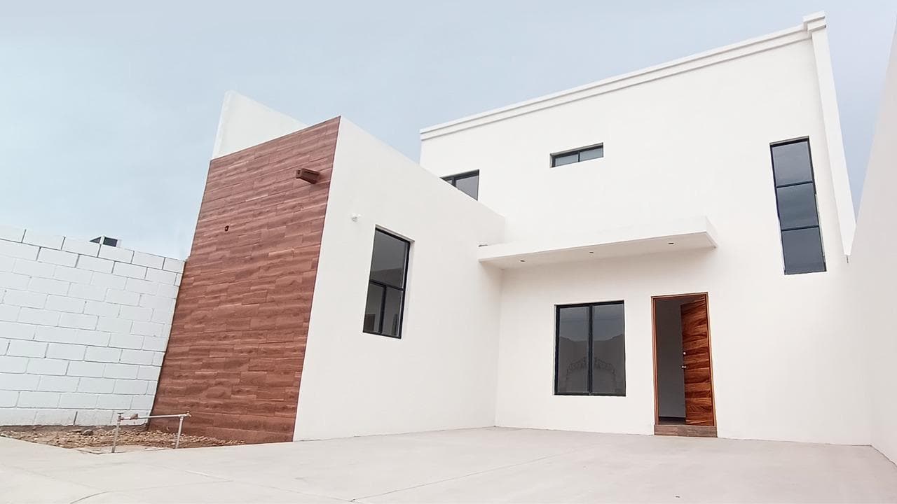 Brand-new house, ready to move in, in the San Diego Subdivision.