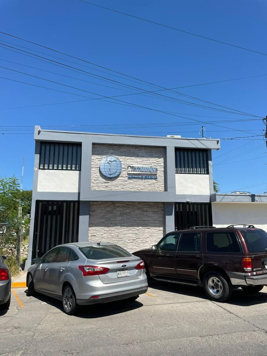Offices for Sale in Colonia Centro (Pino Suárez and Yañez)