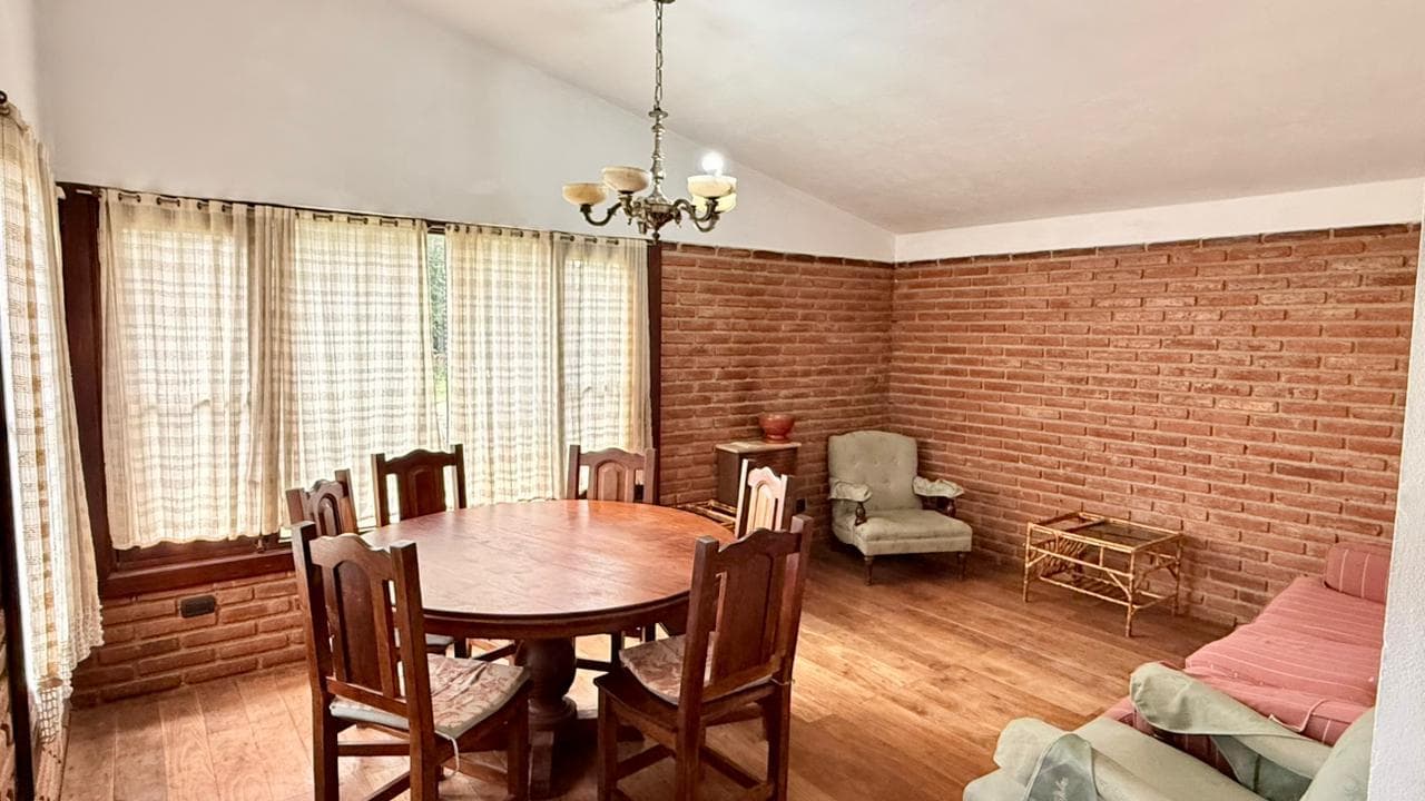 3-bedroom townhouse with natural gas in the Independencia neighborhood