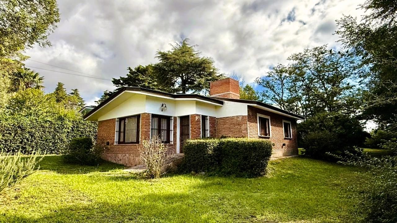 3-bedroom townhouse with natural gas in the Independencia neighborhood