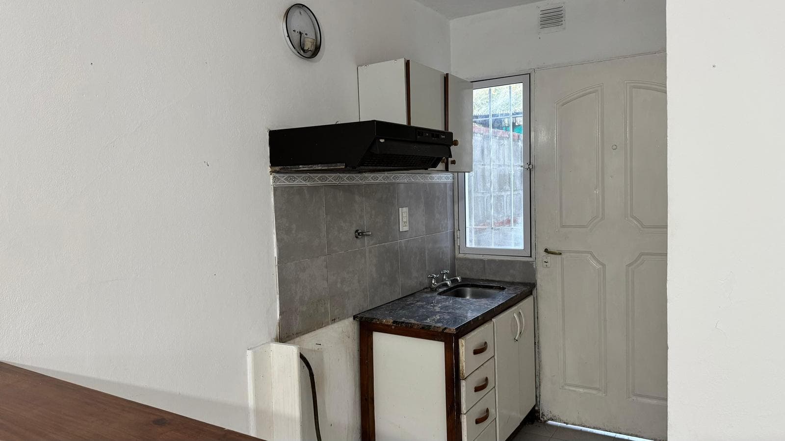 One-bedroom duplex for long-term rent