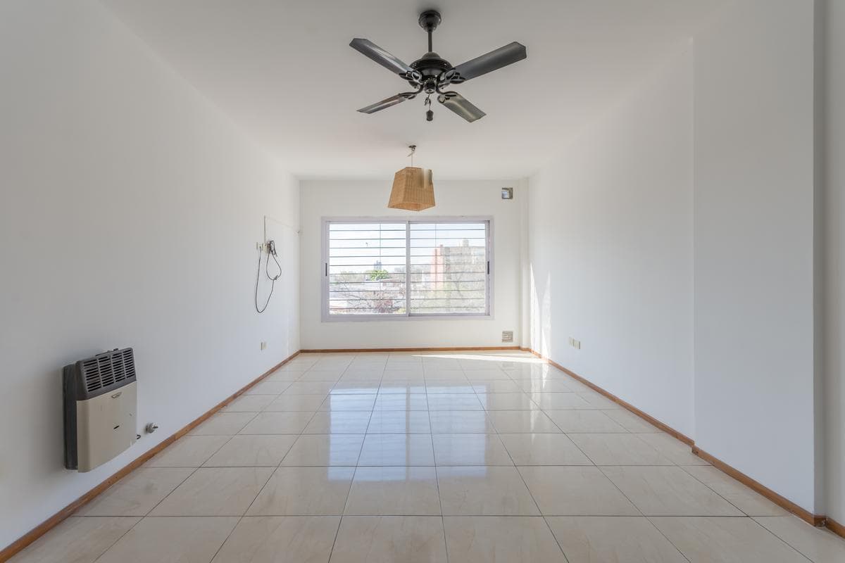 FOR SALE - 2-bedroom apartment - Echesortu, Rosario. QUALIFIES FOR A MORTGAGE.