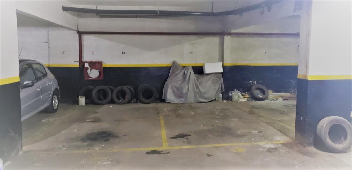 Covered, permanent parking space for sale in Almagro