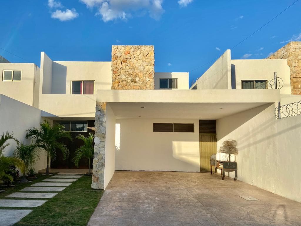 Spacious home in a prime location in Conkal