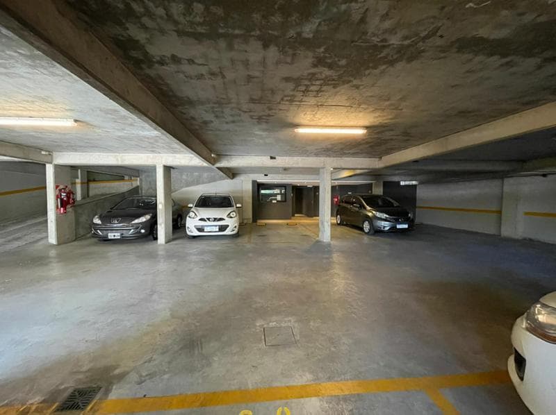 Garage - Parque Chas