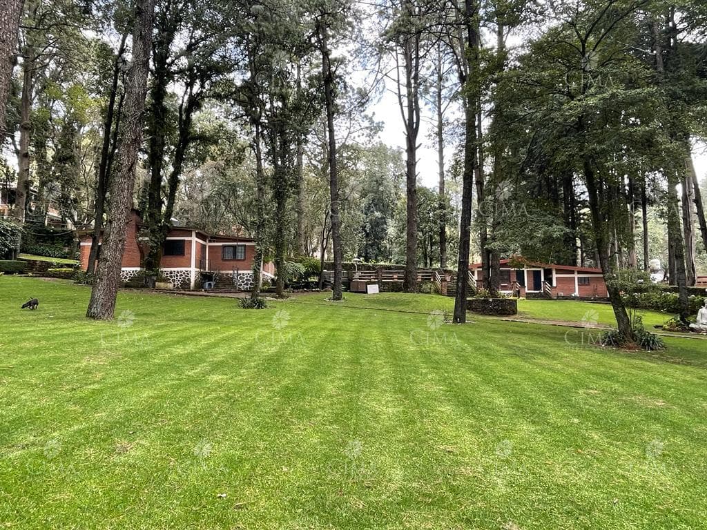 Venta Casa en Fraccionamiento Monte Verde - V302