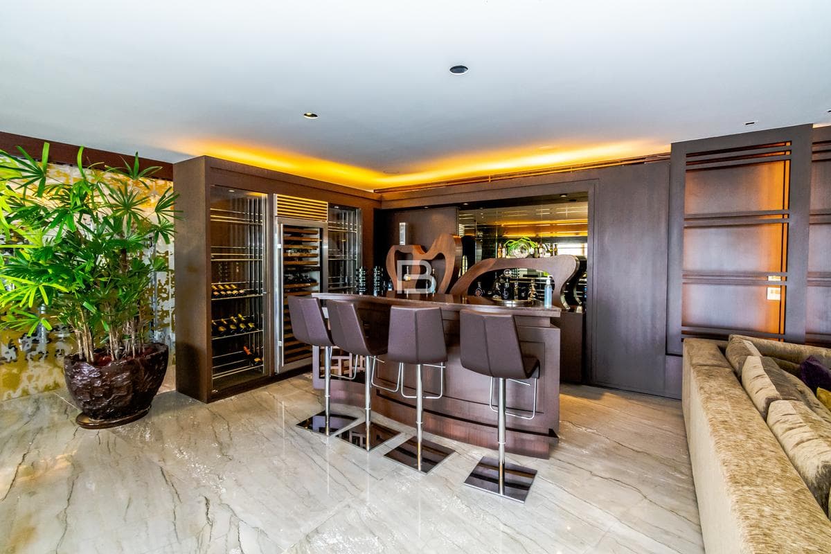Mansion in Isla Dorada, Cancún, for Sale